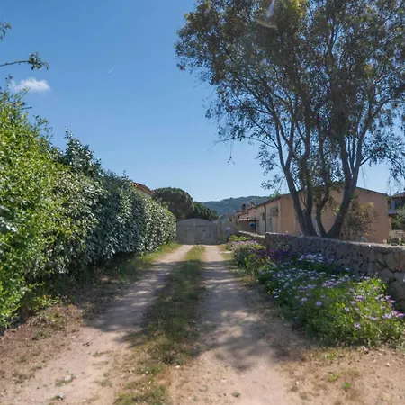 La Sciumara With Access - Happy *